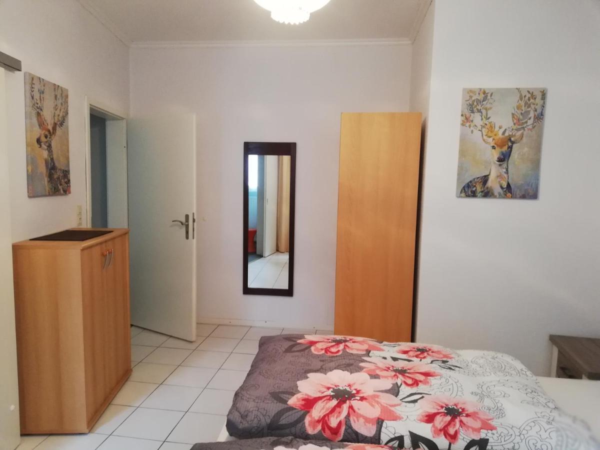 Appartamento Haus Zur Traube Klotten Esterno foto
