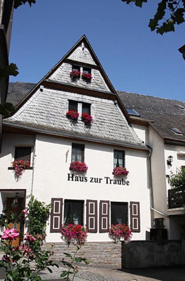 Appartamento Haus Zur Traube Klotten Esterno foto