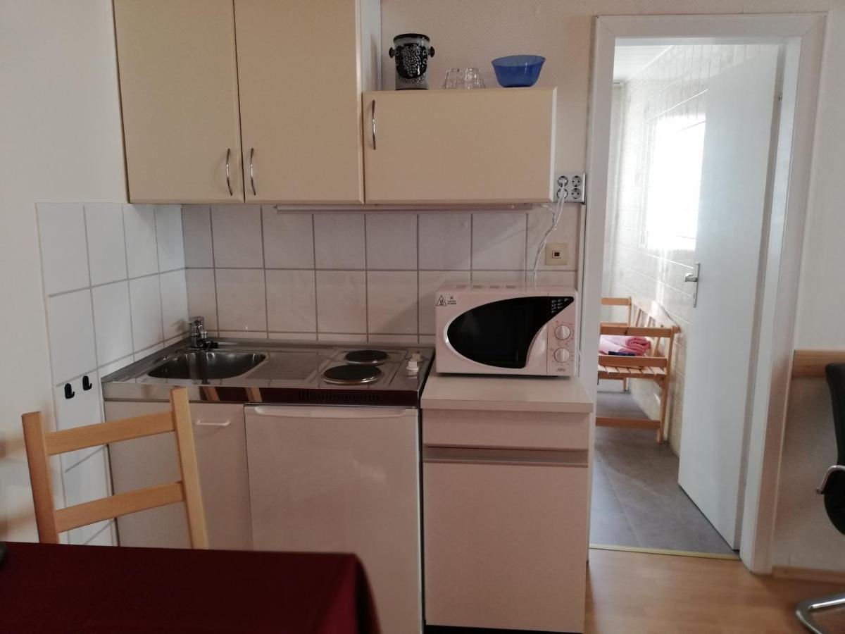 Appartamento Haus Zur Traube Klotten Esterno foto